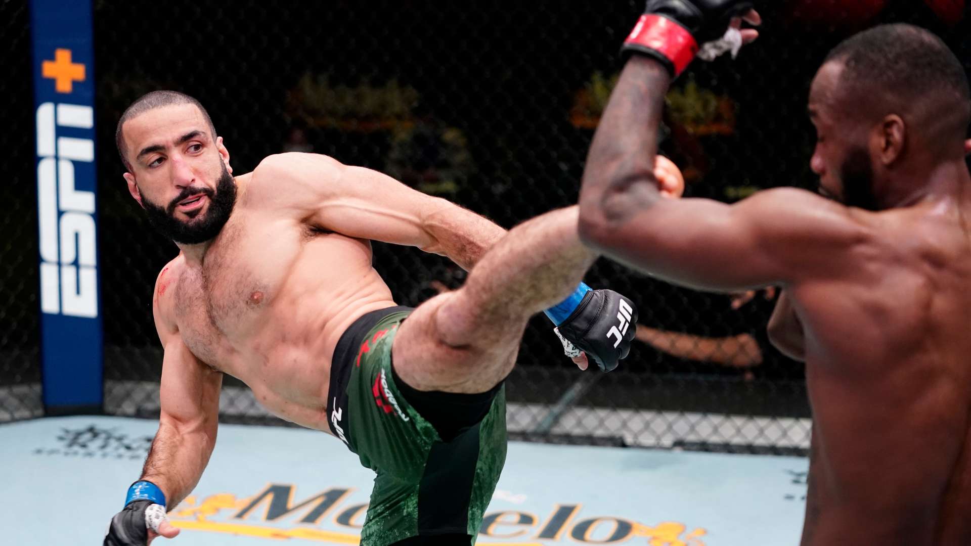 他的表現不 他的表現不